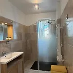 Tres Beau Lumineux Dans Avec Piscine Daire Juan-les-Pins