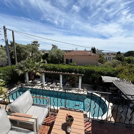 Tres Beau Lumineux Dans Avec Piscine Juan-les-Pins