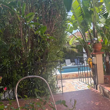 아파트 Tres Beau Lumineux Dans Avec Piscine *
