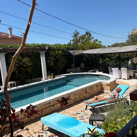 Tres Beau Lumineux Dans Avec Piscine Apartment Juan-les-Pins